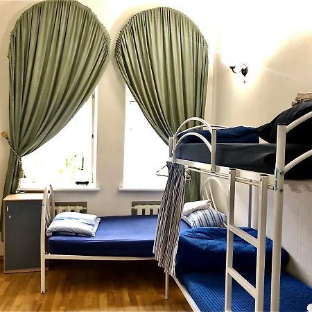 Pandeson Hostel Dnipro Bagian luar foto