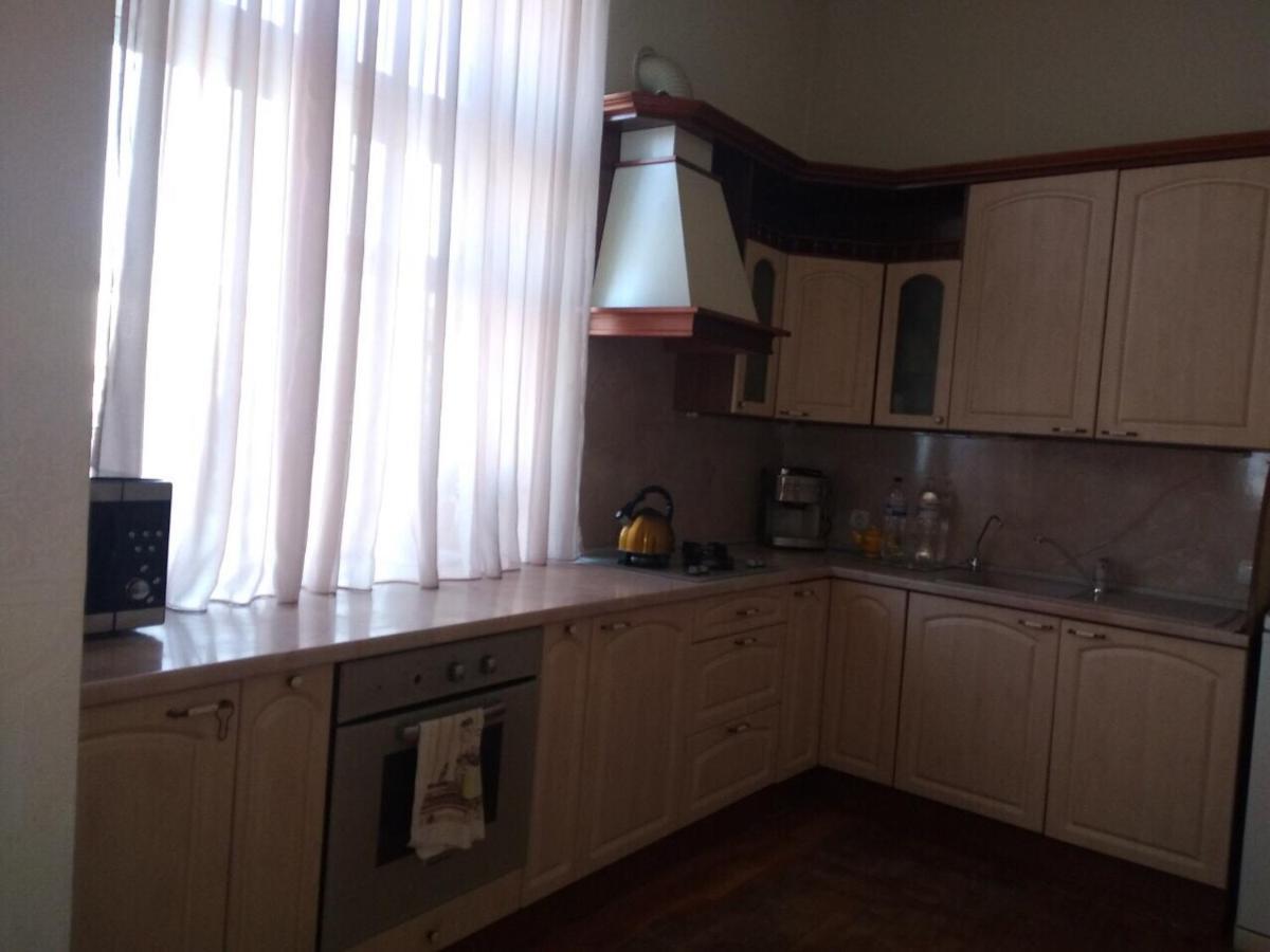 Pandeson Hostel Dnipro Bagian luar foto