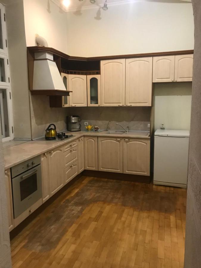 Pandeson Hostel Dnipro Bagian luar foto